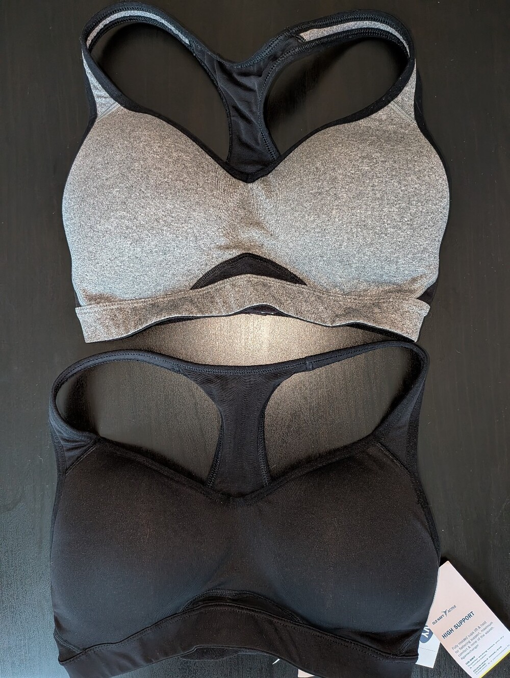 ⭐ Old Navy Racerback High Support Sports Bras - Gray & Black